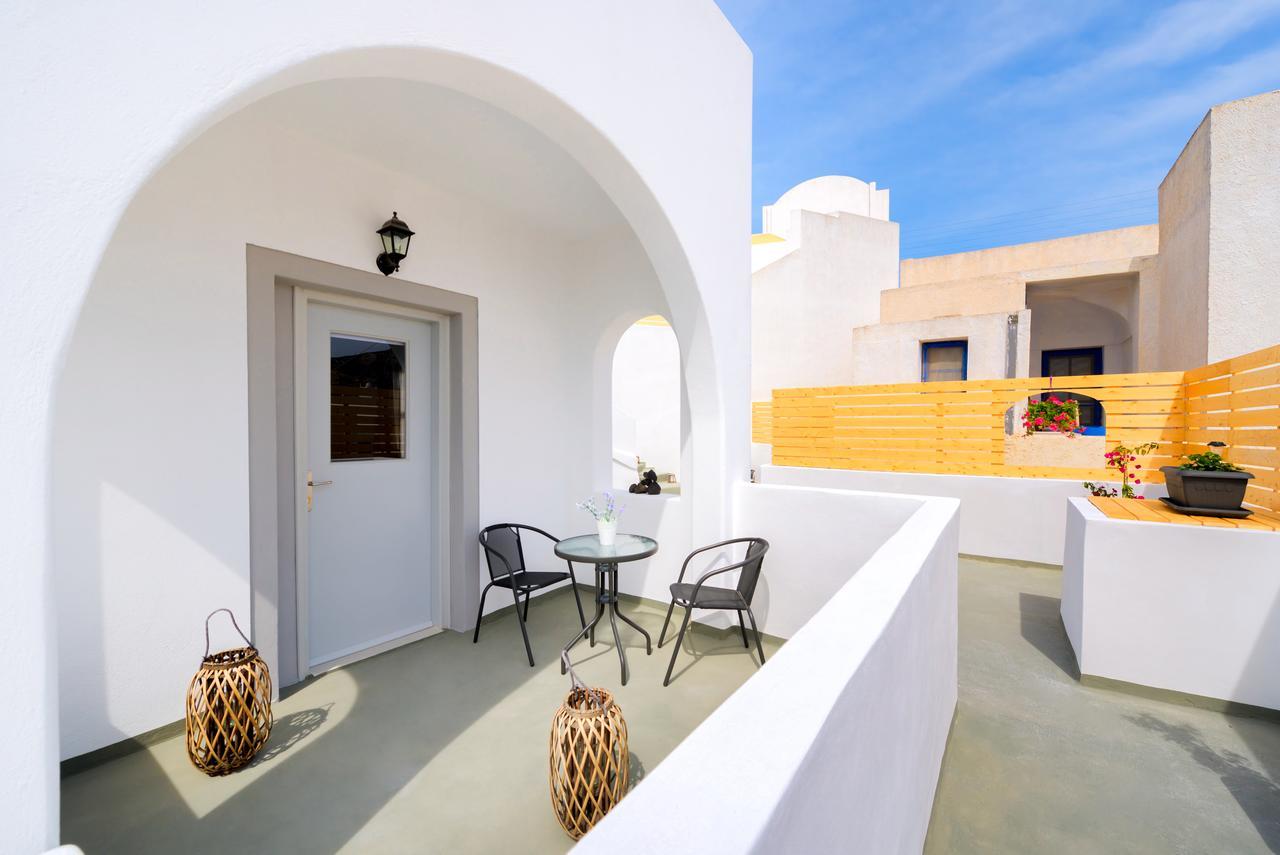 Anthelea Santorini Hotel Pyrgos Kallistis Exterior photo